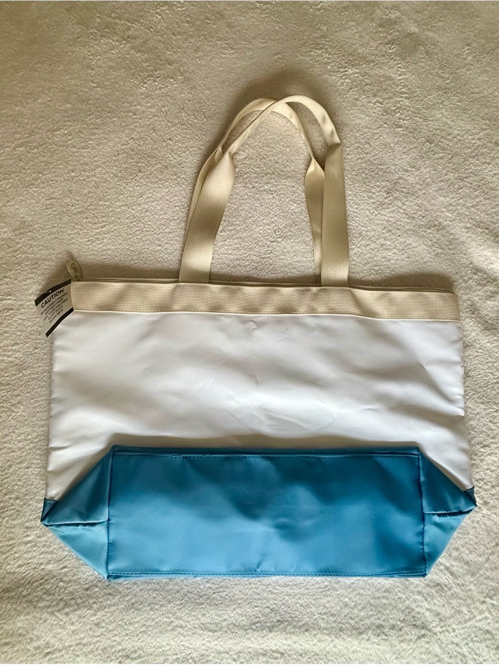 Castaway Club White & Blue water resistant with zipper tote - Picture 3 of 3